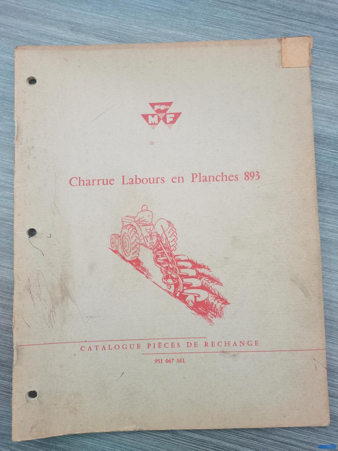 Catalogue de pièces détachées pour charrues labours en planches 893