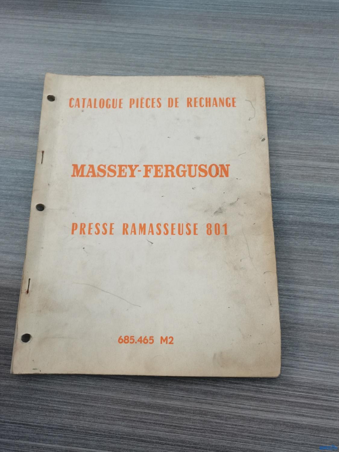 Catalogue de pièces détachées pour presse ramasseuse 801 Massey-Ferguson